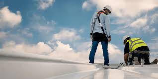 Best Roof Maintenance and Cleaning  in North Weeki Wachee, FL